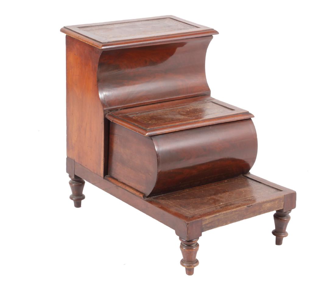 Victorian Bed Steps (1 of 8)