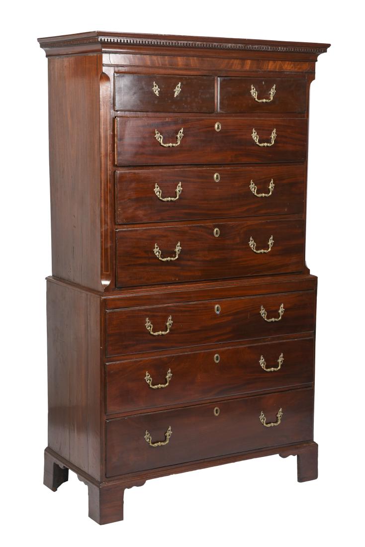 Georgian Mahogany Chest on Chest (1 of 5)