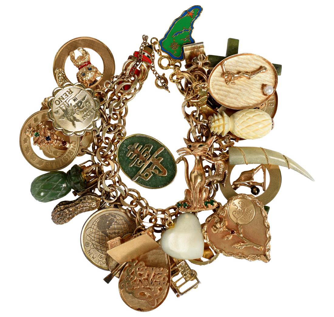 Gold Charm Bracelet + Charms (1 of 7)