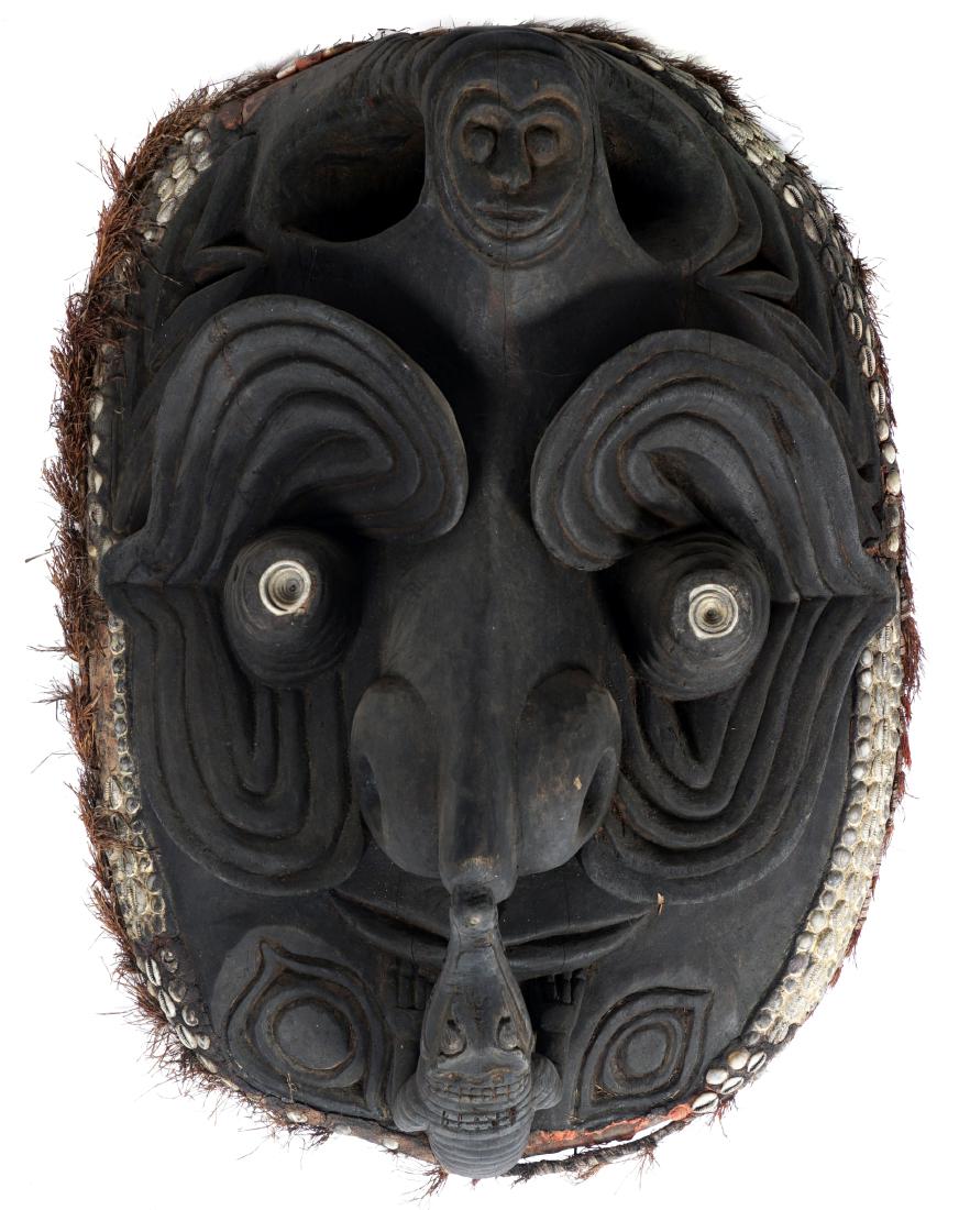 Sepik River New Guinea Carved Ancestor Plaque (1 of 5)