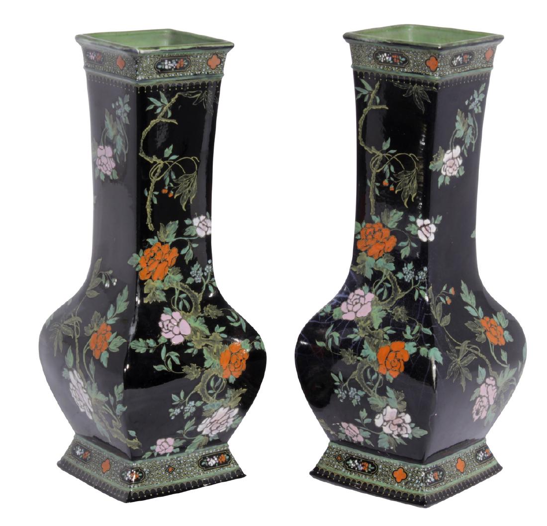 Pair Shelley 'Cloisello' Ceramic Urns (1 of 5)