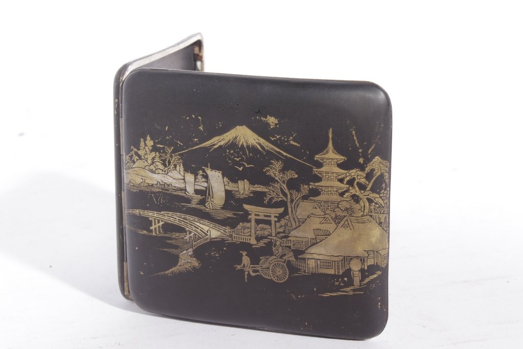 Japanese Komai Cigarette Case (1 of 5)