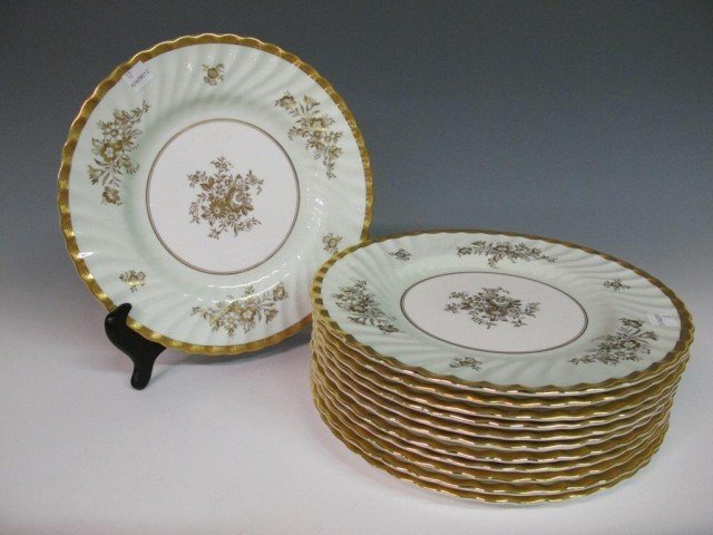 SET 12 TIFFANY & CO. MINTON DINNER PLATES:: Scalloped rim dinner plates in light green with gilt edge and floral decoration. Pattern H5063. Good condition. 10.5"diameter