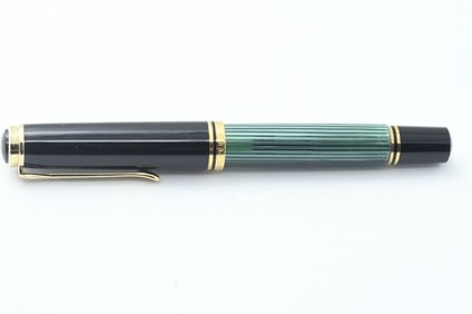 SCR002 Pelikan Souveran Fountain Pen