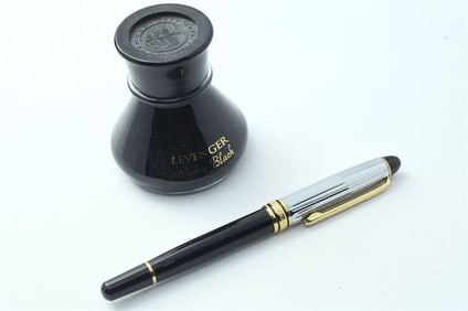 SCR004 Set of Paul Sebastian Fountain Pen and Levenger Ink in Raven Black