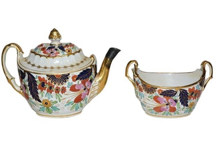 BHA627 English Imari Porcelain Tea Pot and Waste Bowl Set Circa 1800