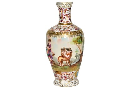 BHA626 Vintage Capodimonte Dimuitive Vase