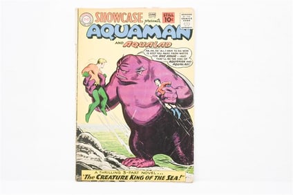 BHA735 DC Showcase #32 Aquaman Comic Book