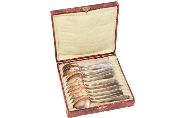 BHA616 Set of 12 Antique German Continental Silver Spoons in Original Box (1 of 7)
