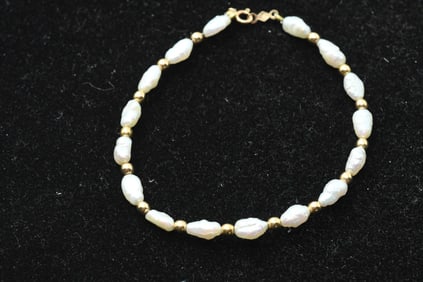 GXG243 14K Yellow Gold and Natural Seed Pearl Bracelet