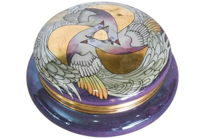 BHA671 Vintage Czechoslovakian Porcelain Lidded Hand Painted Dresser Box