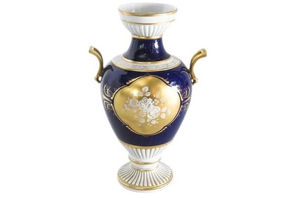 BHA752 Wallendorf Cobalt Blue Vase