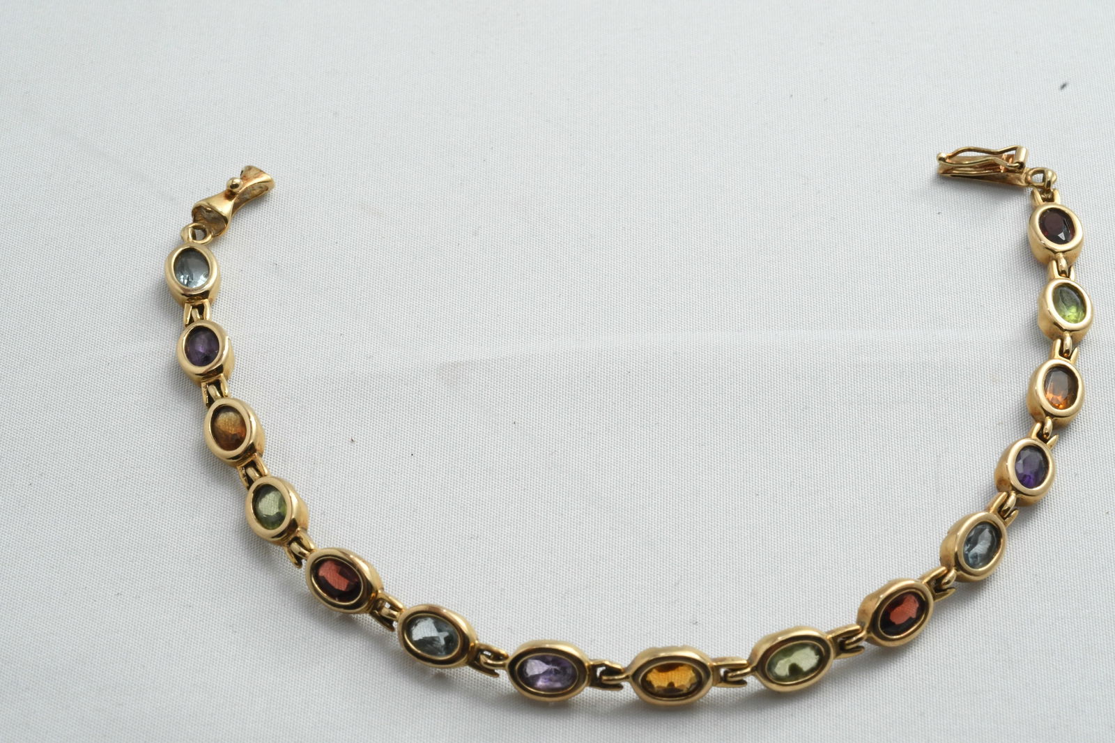 GXG284 14K Precious Stone Bracelet (1 of 8)