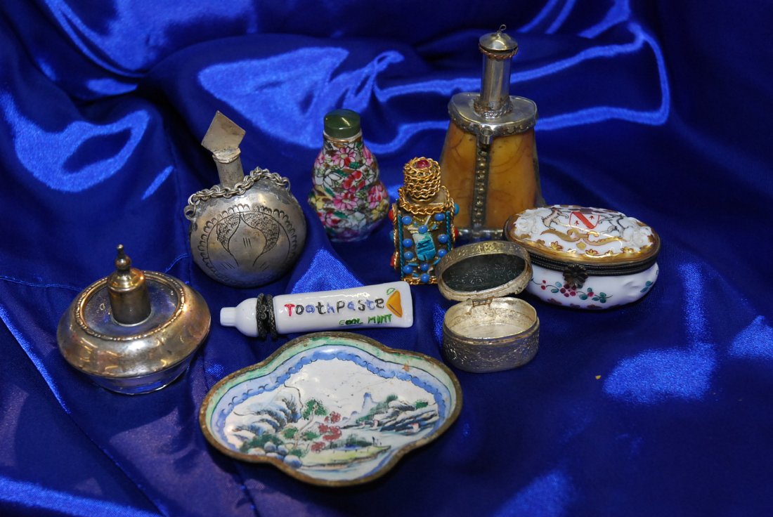 GROUP LOT OF DRESSER ITEMS:: Miniature bottles, pill boxes, and enamel dish.