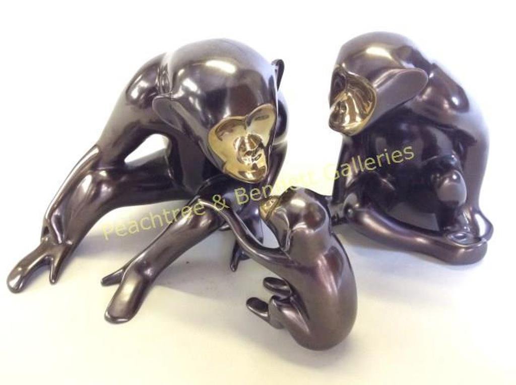 Pr of Loet Bronze Monkeys: Two Loet bronze figural groups. One depicting model in the form of a seated monkey with child. The other is a seated monkey. With dark brown patina and polished faces. Signed and numbered 535/750. The