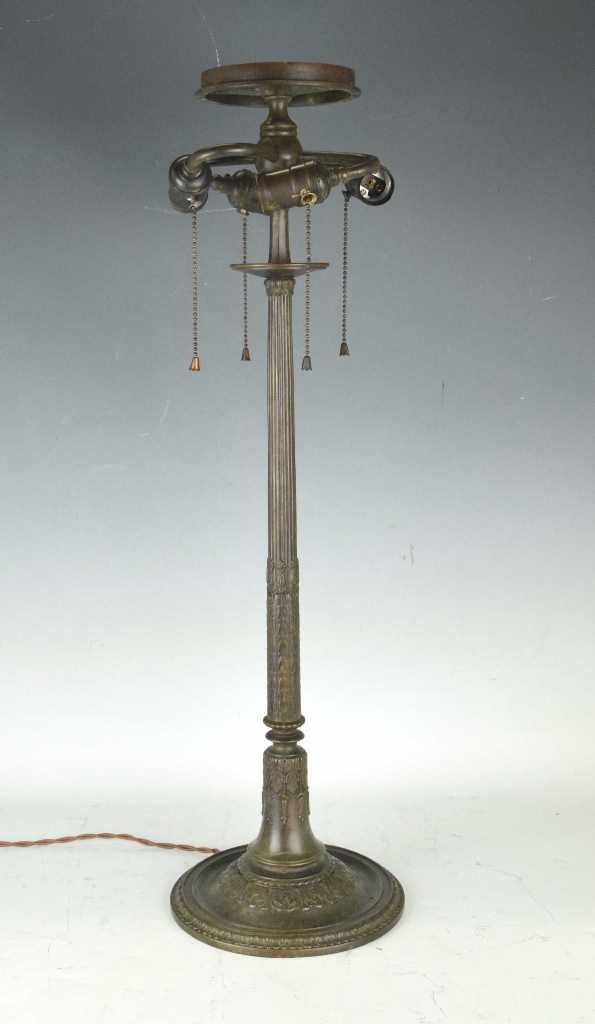 Tiffany Studios Table Lamp (1 of 10)