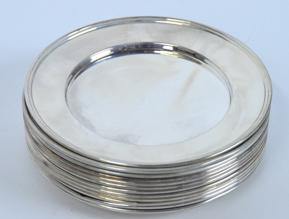 12 Sterling Silver Bread Plates (1 of 5)