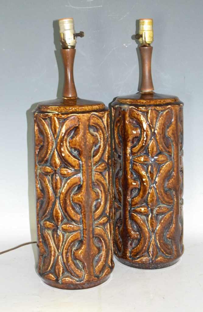 Pair Mid Century Modern Lamps (1 of 6)