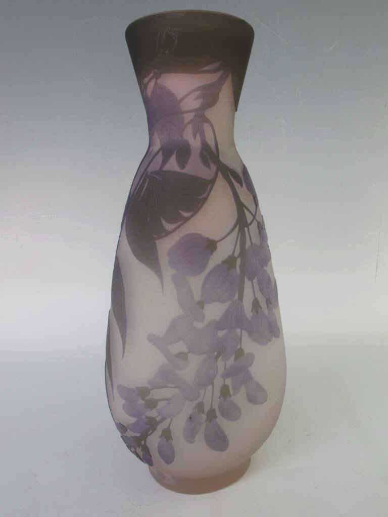 Galle Cameo Glass Vase (1 of 6)