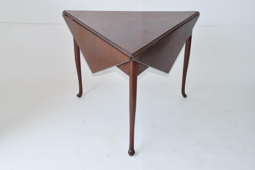 Antique Triangle Dropleaf Table (1 of 10)
