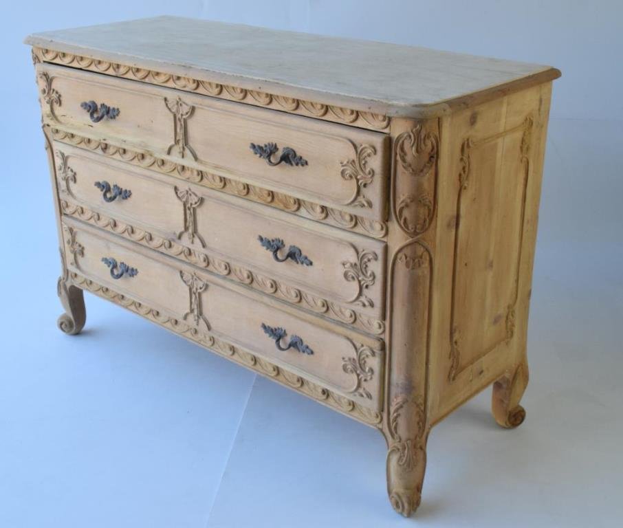 Italian Pine Commode (1 of 7)