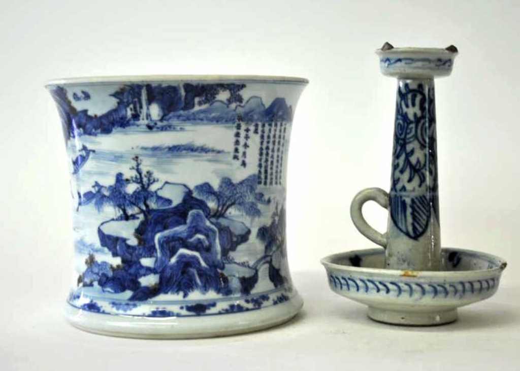 Two Asian Blue and White Porcelain Pottery (1 of 10)