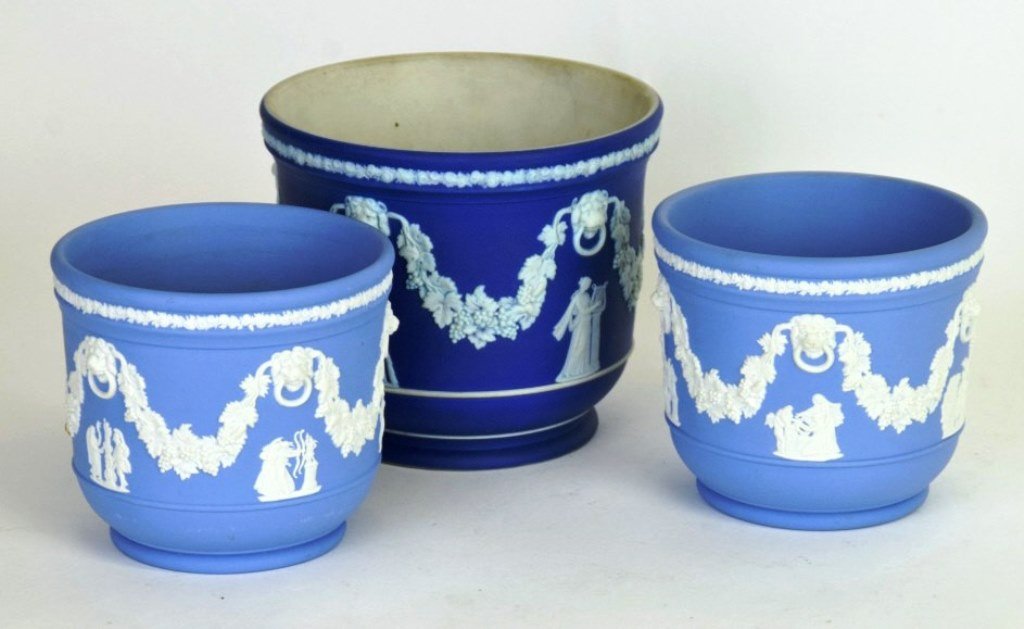 Three 19th/20th C. Wedgwood Jasperware Planters (1 of 9)