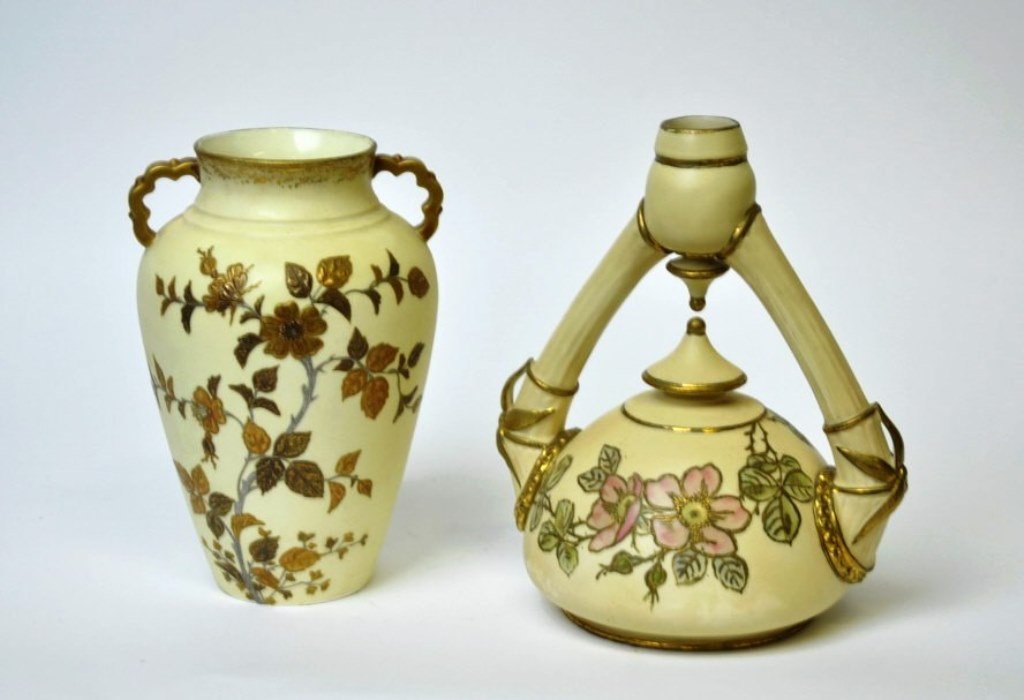2 19th C. Porcelain Vases Kerr & Binns, Pointons (1 of 10)