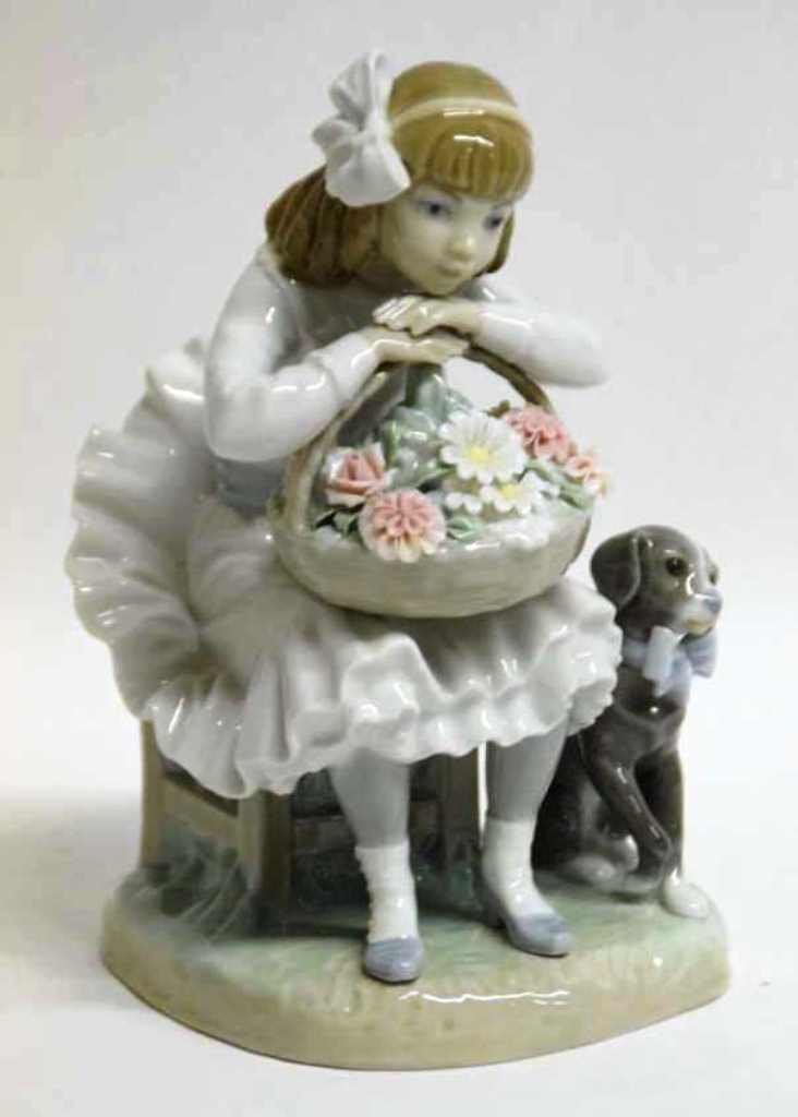 Lladro Figurine Young Girl (1 of 10)