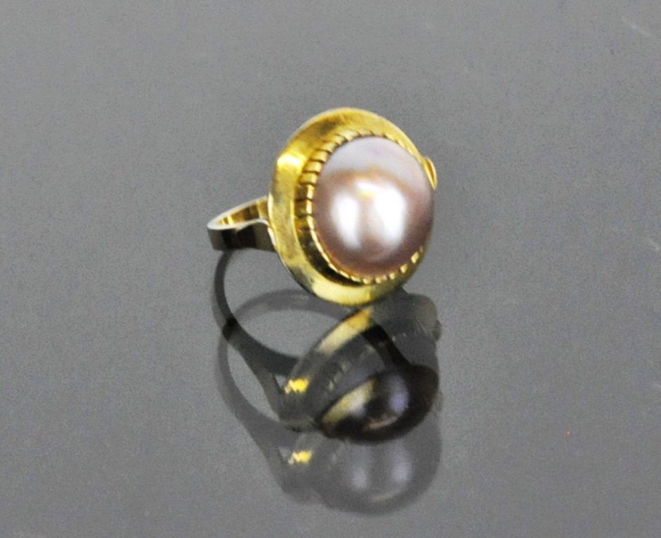 Pink Mabe Pearl Ladies Ring (1 of 4)