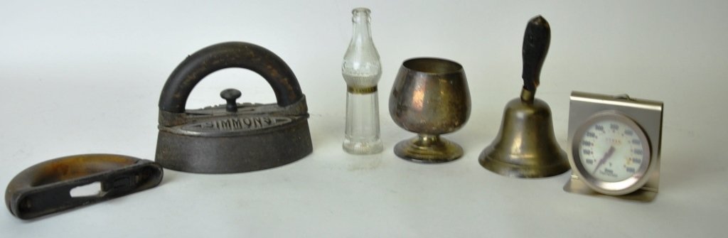 Group 6 Pieces Clothes Iron, Smile Vanilla Bottle (1 of 9)