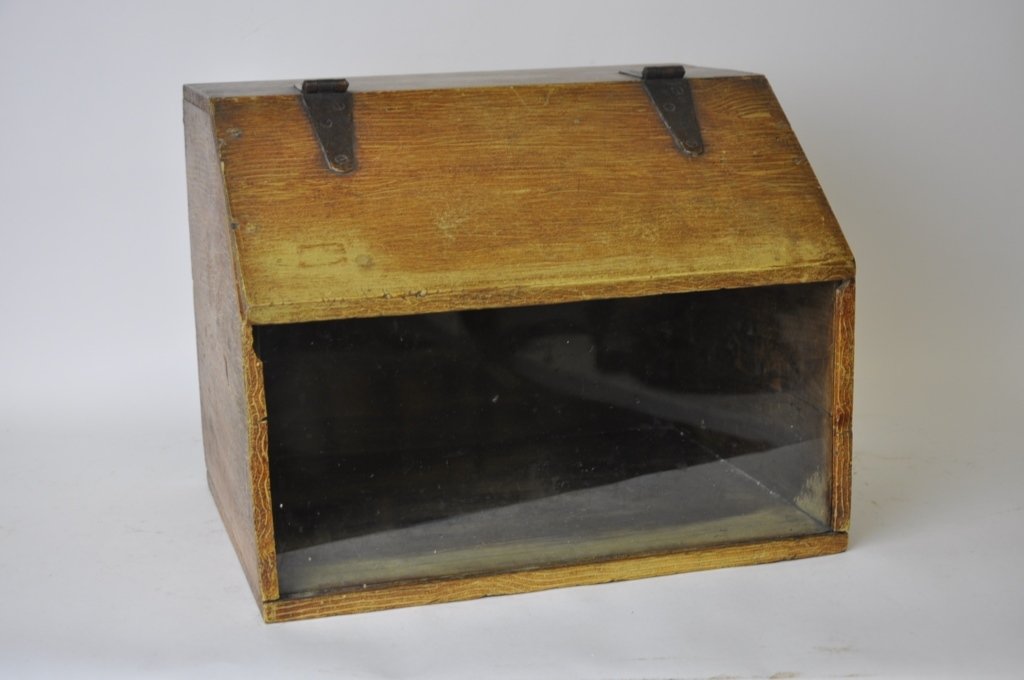 Glass Front Bread Box (1 of 7)