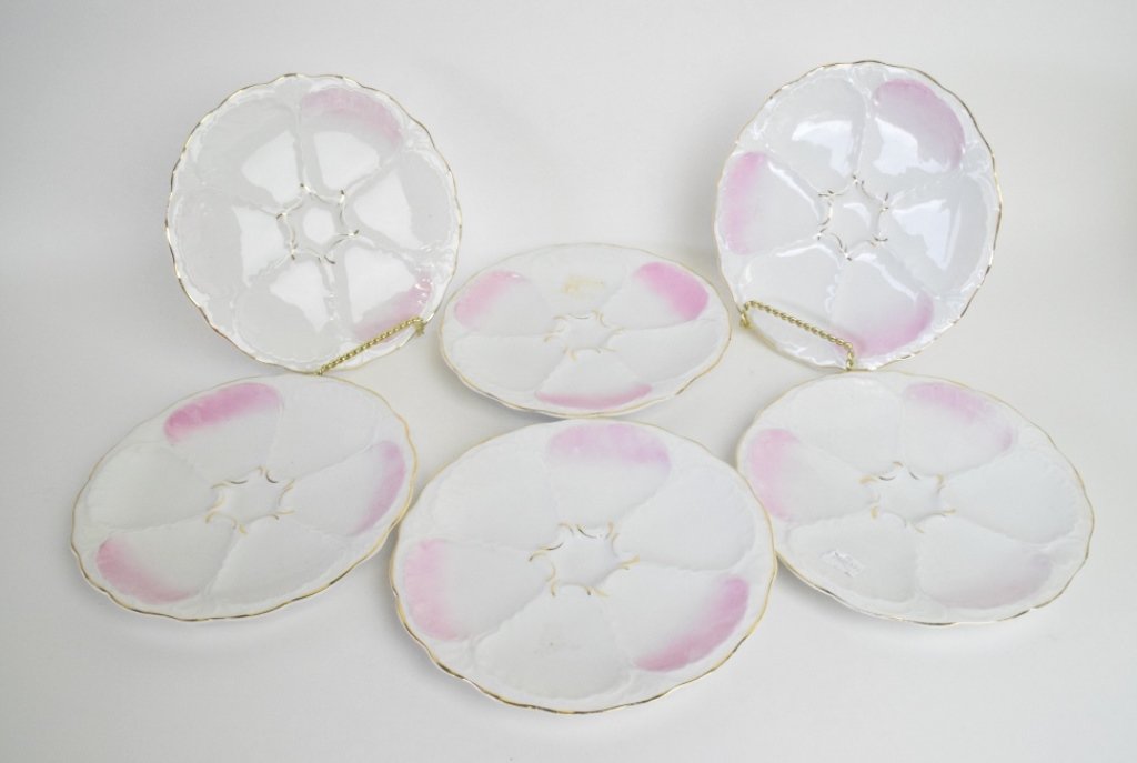Set 6 Porcelain Oyster Plates (1 of 6)