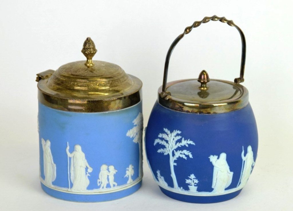 2 19th Century Wedgwood Jasper Ware Biscuit Jars (1 of 10)