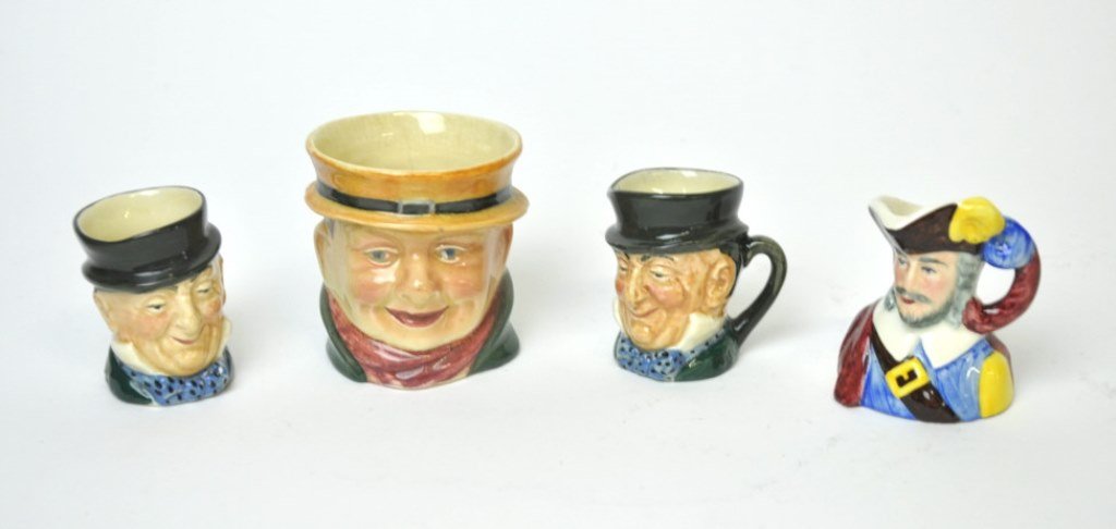 4 Miniature Toby Jugs (1 of 7)