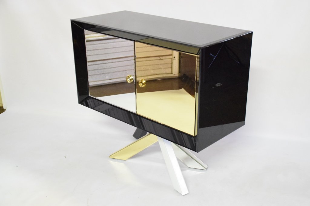Contemporary Modern Mirrored Console Cabinet (1 of 10)