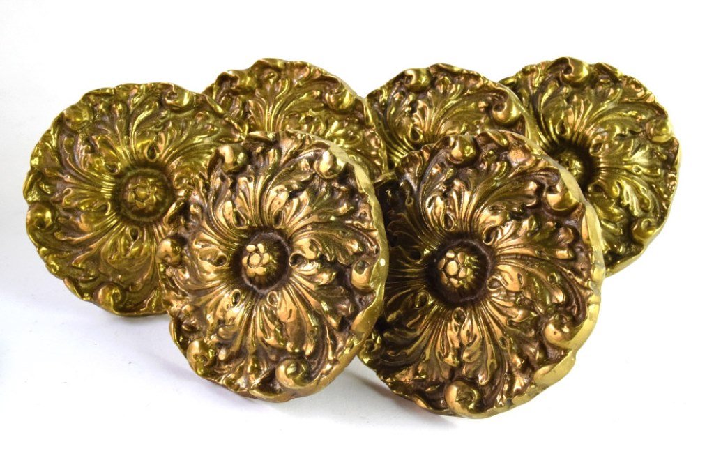 Set 6 Harving Gilt Bronze Drapery Pull Backs (1 of 9)