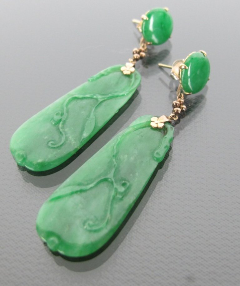 Jadeite Earrings 14K Yellow Gold (1 of 6)