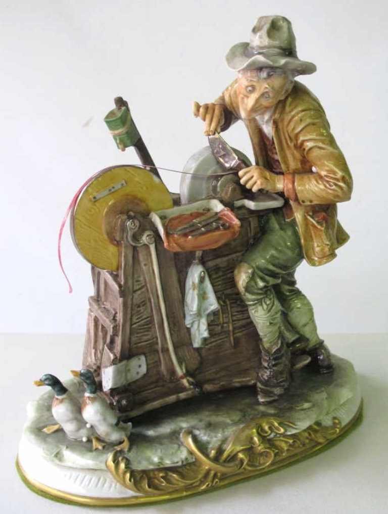 Capodimonte Porcelain Figurine (1 of 10)