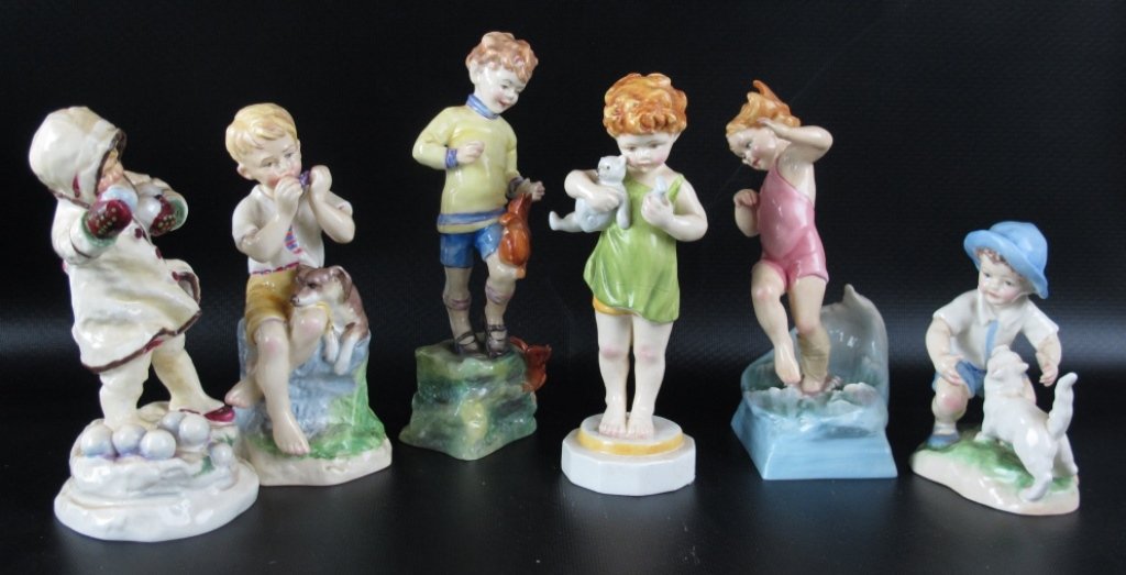 Group 6 Royal Worcester Doughty Figurines (1 of 10)