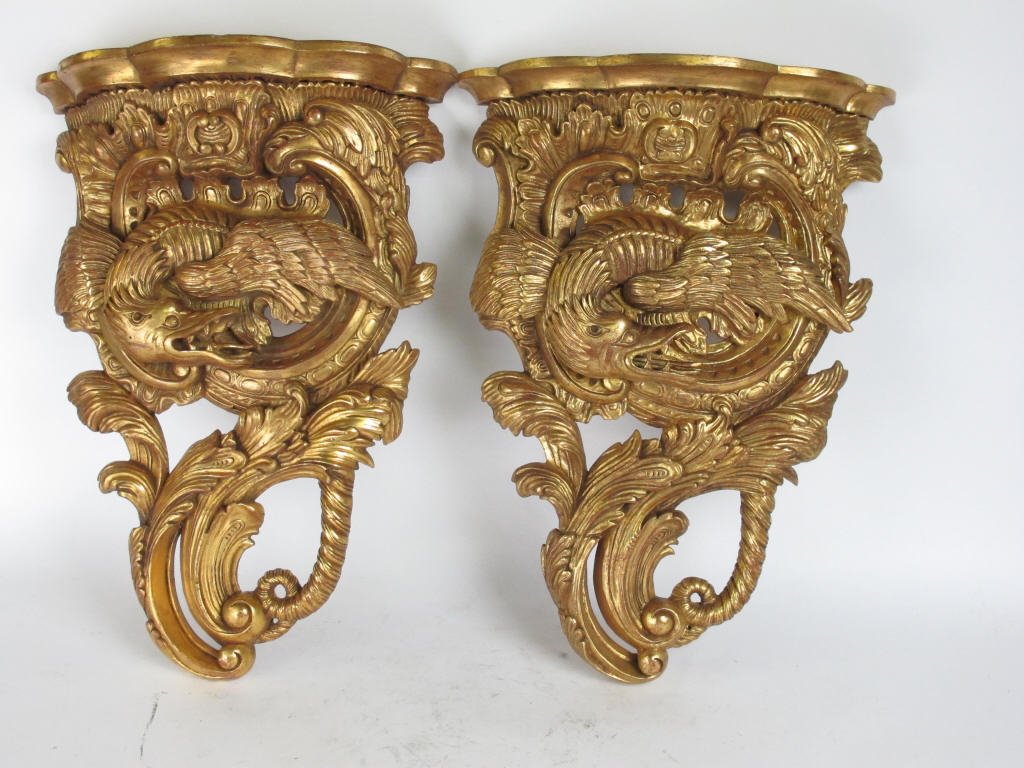Pair of Carved Gilt Wall Brackets (1 of 4)