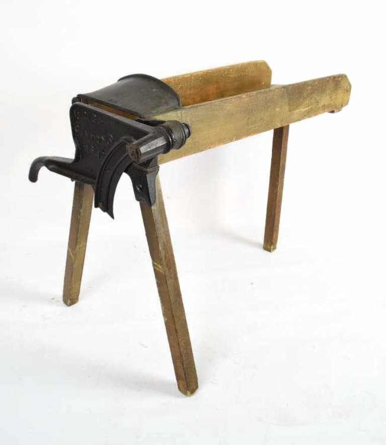 J. Dick Canton Chicken Guillotine (1 of 8)