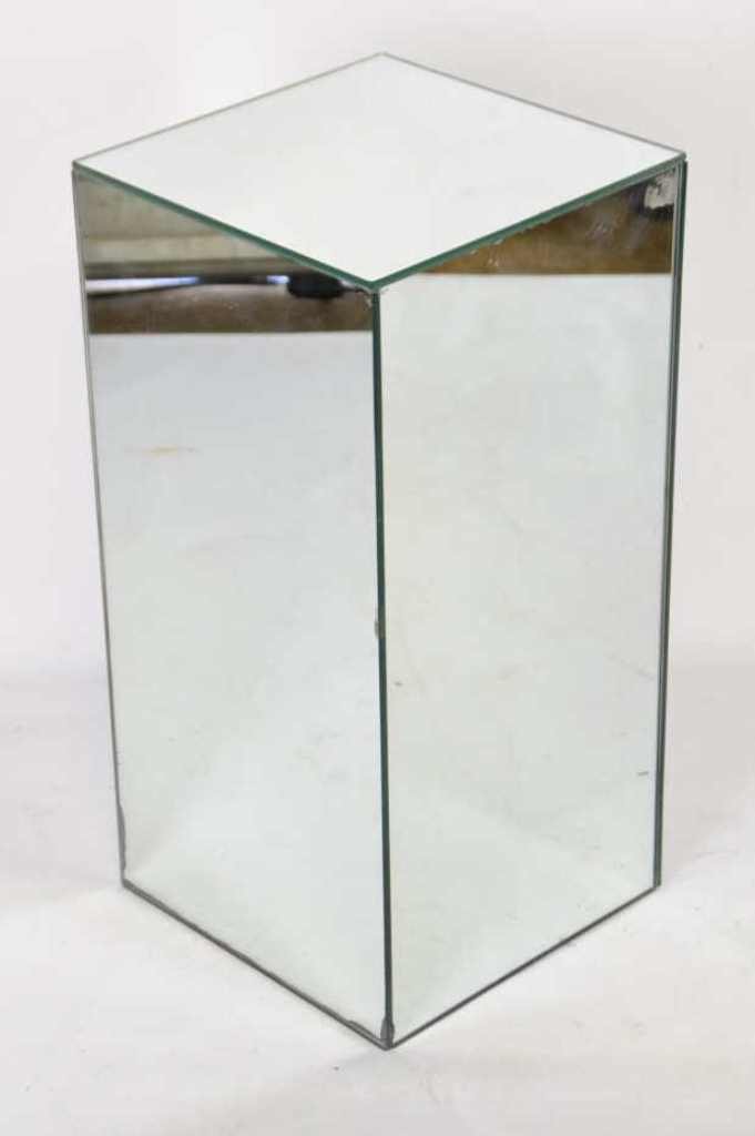 Mirrored Pedestal Stand (1 of 6)