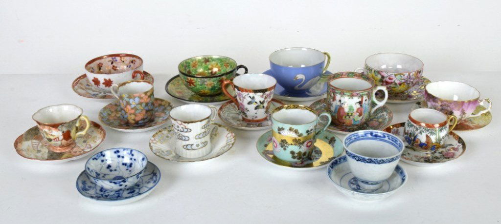 Group 14 Asian Cup and Saucer Sets (1 of 10)