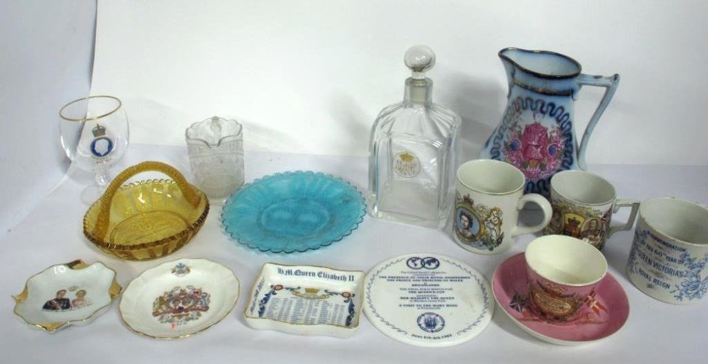 Group 15 Coronation Items (1 of 5)