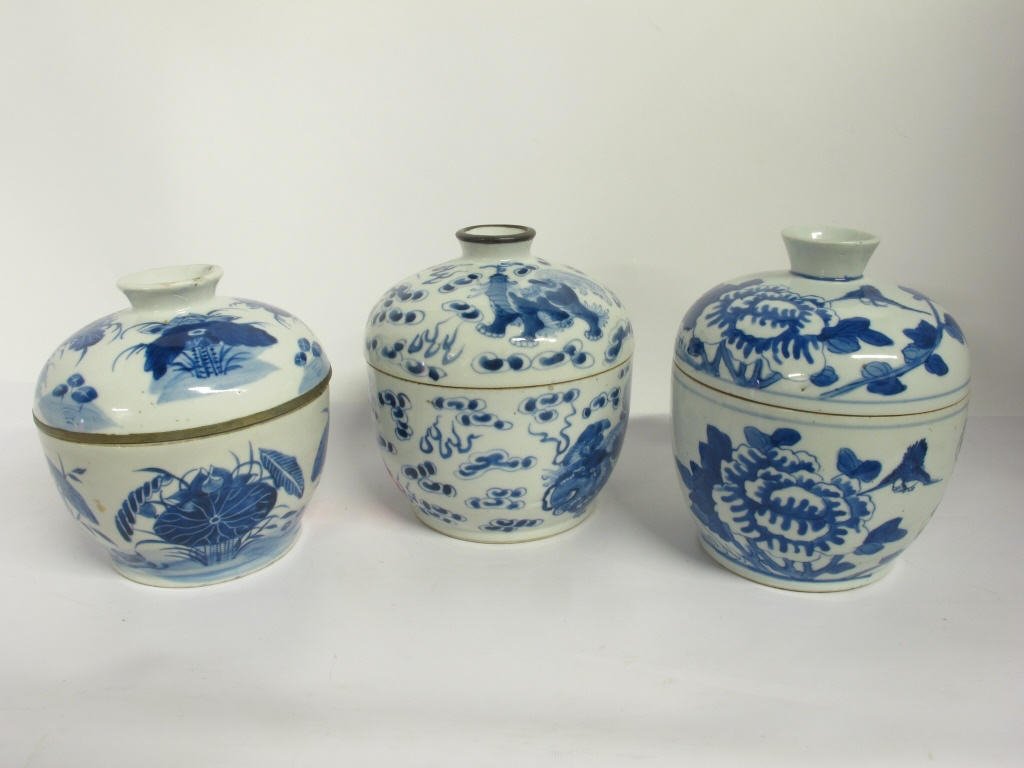 Group 3 Pcs. Chinese Blue and White Ginger Jars (1 of 9)