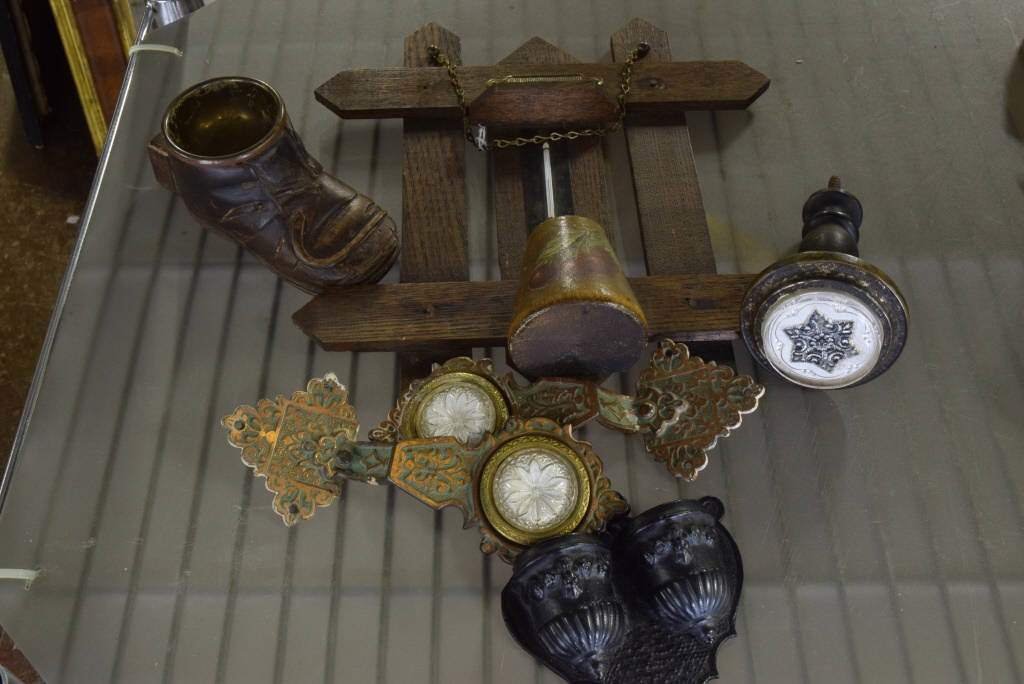 Group 6 Pcs Miscellaneous Wall and Door Mounts (1 of 3)