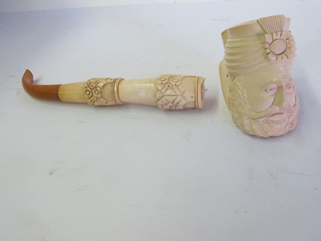 Meerschaum Pipe with Bakelite Mouthpiece (1 of 7)