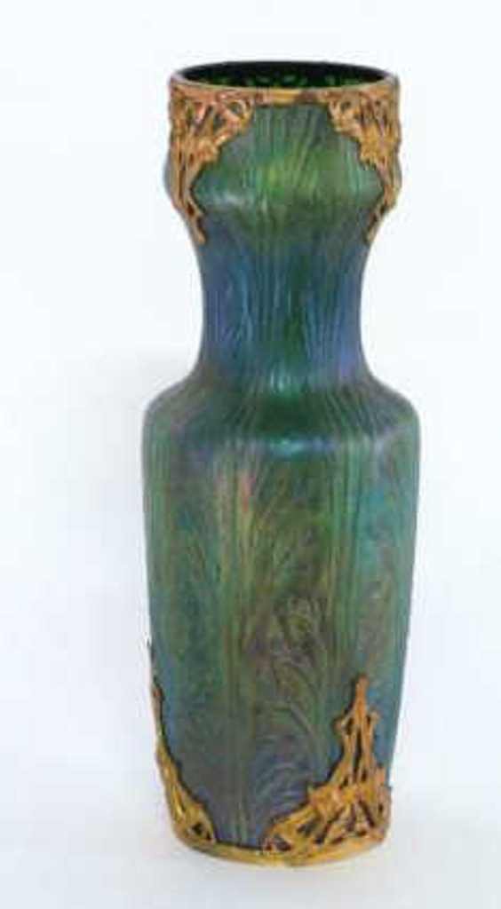 Loetz Style Art Nouveau Glass Vase (1 of 7)