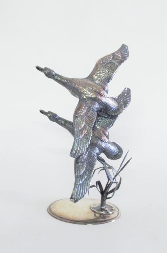 Silver Pair of Birds Figurine (1 of 7)